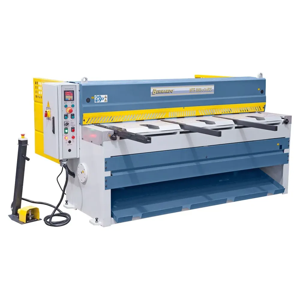 BERNARDO Motorische Tafelschere – Modell MTE 1560 x 3 NCC