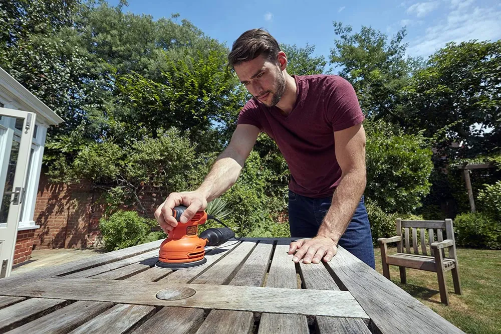 Black+Decker 240w BEW210 Exzenterschleifer