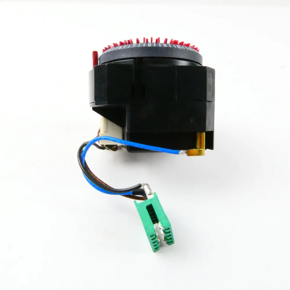 GRÄSSLIN KM3/1 STuH (01.08.0001.2) (230VAC 50Hz) ZEITSCHALTUHR