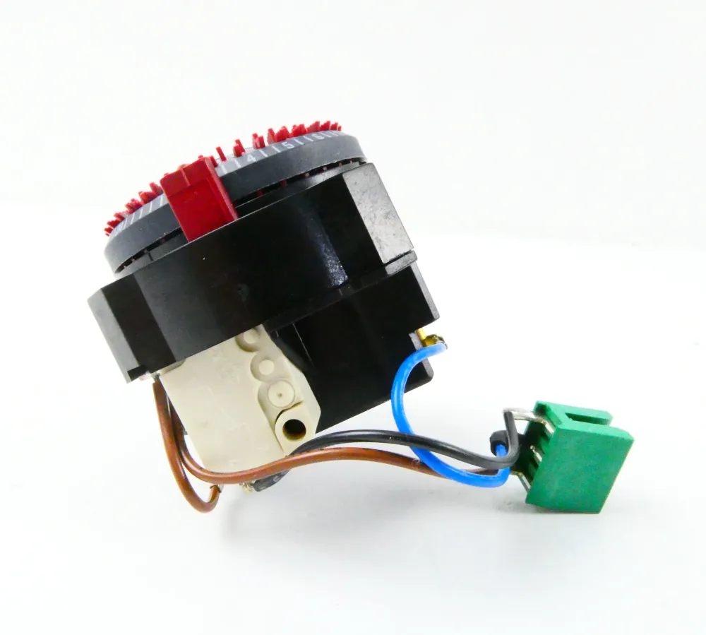 GRÄSSLIN KM3/1 STuH (01.08.0001.2) (230VAC 50Hz) ZEITSCHALTUHR