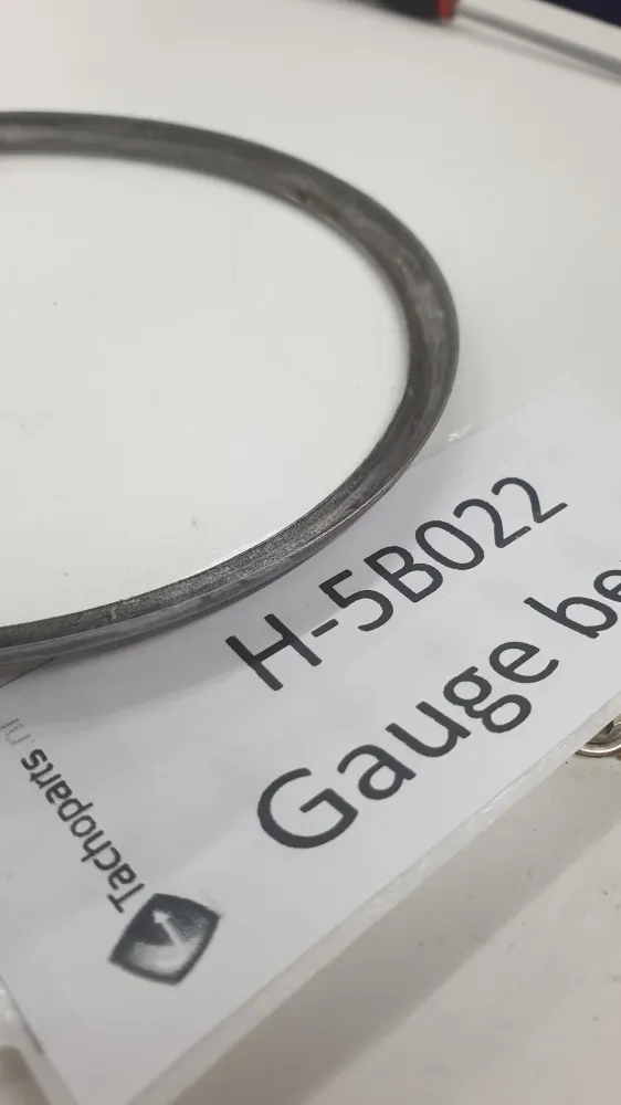 H-5B022 Manometerblende