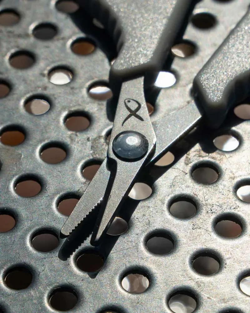 TITANIUM BRAID SCISSORS