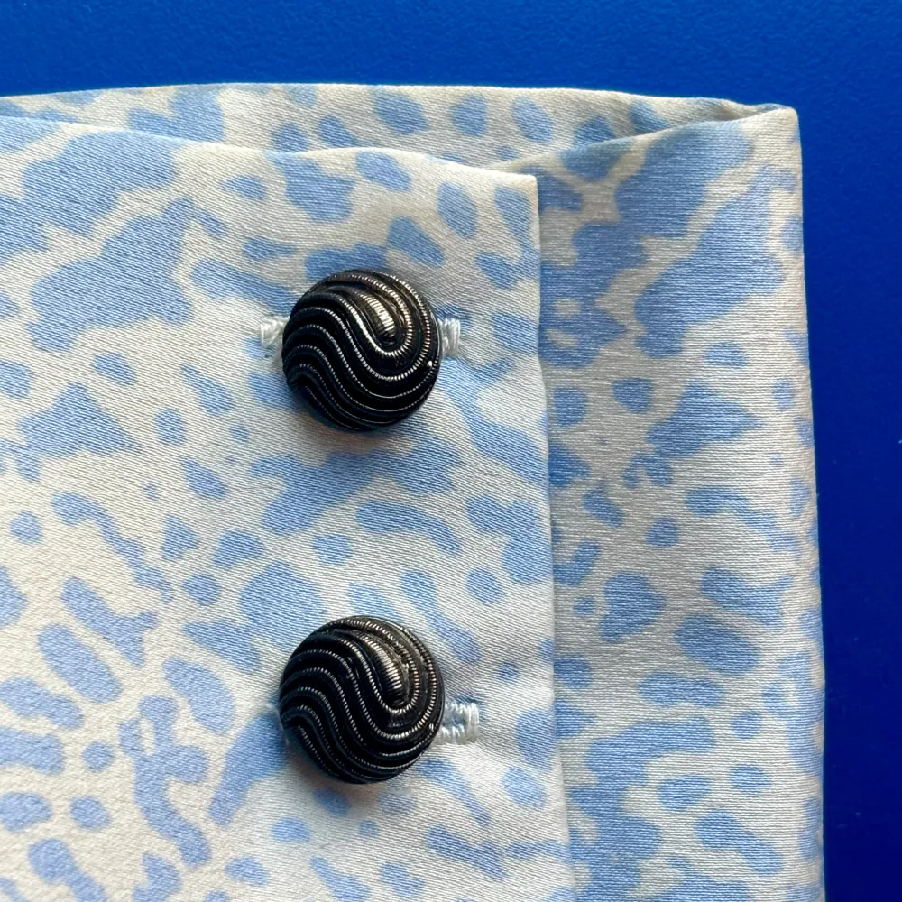 14 mm – WAVE-Knopf – Schwarz